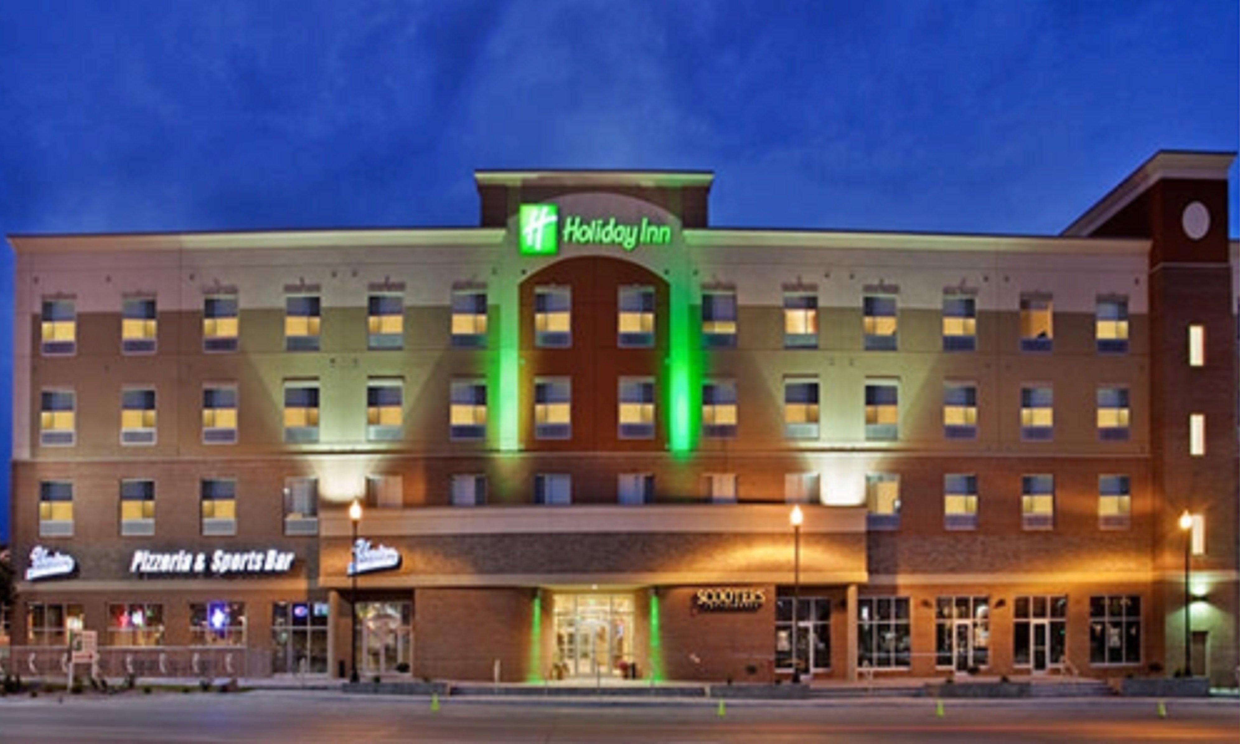Holiday Inn Omaha Downtown - Waterpark By Ihg Ngoại thất bức ảnh